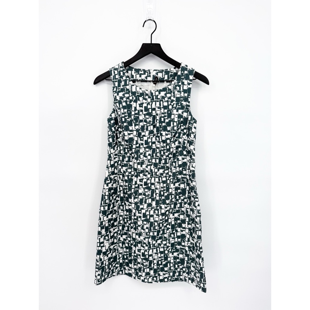 ☀️ 3/$25 Peserico Geometric Sheath Knee Length Dress Blue White Size US 4